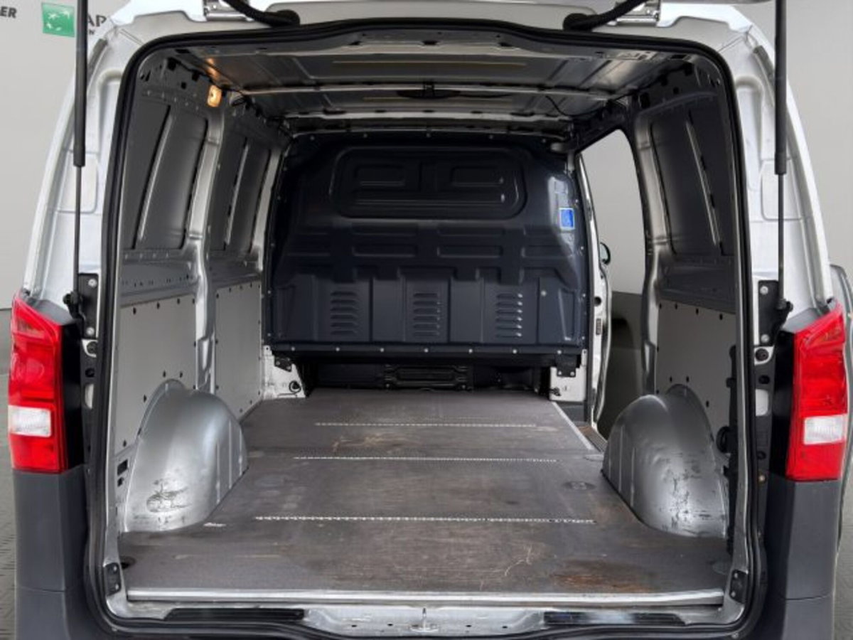 Mercedes-Benz Vito 2.2 113 CDI TN Furgone Long (15)