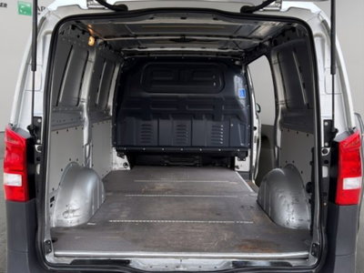 Mercedes-Benz Vito 2.2 113 CDI Kombi Crew Long (15)
