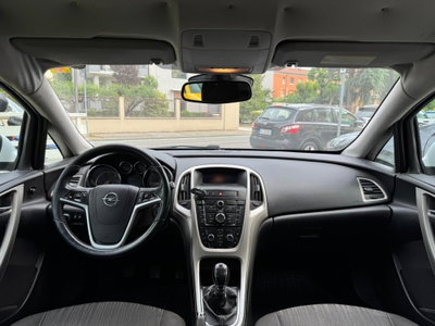 Opel Astra 1.7 CDTI 110CV 5 porte Cosmo (14)