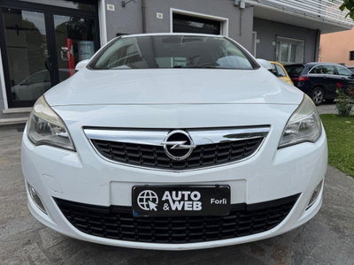 Opel Astra 1.7 CDTI 110CV 5 porte Cosmo (4)