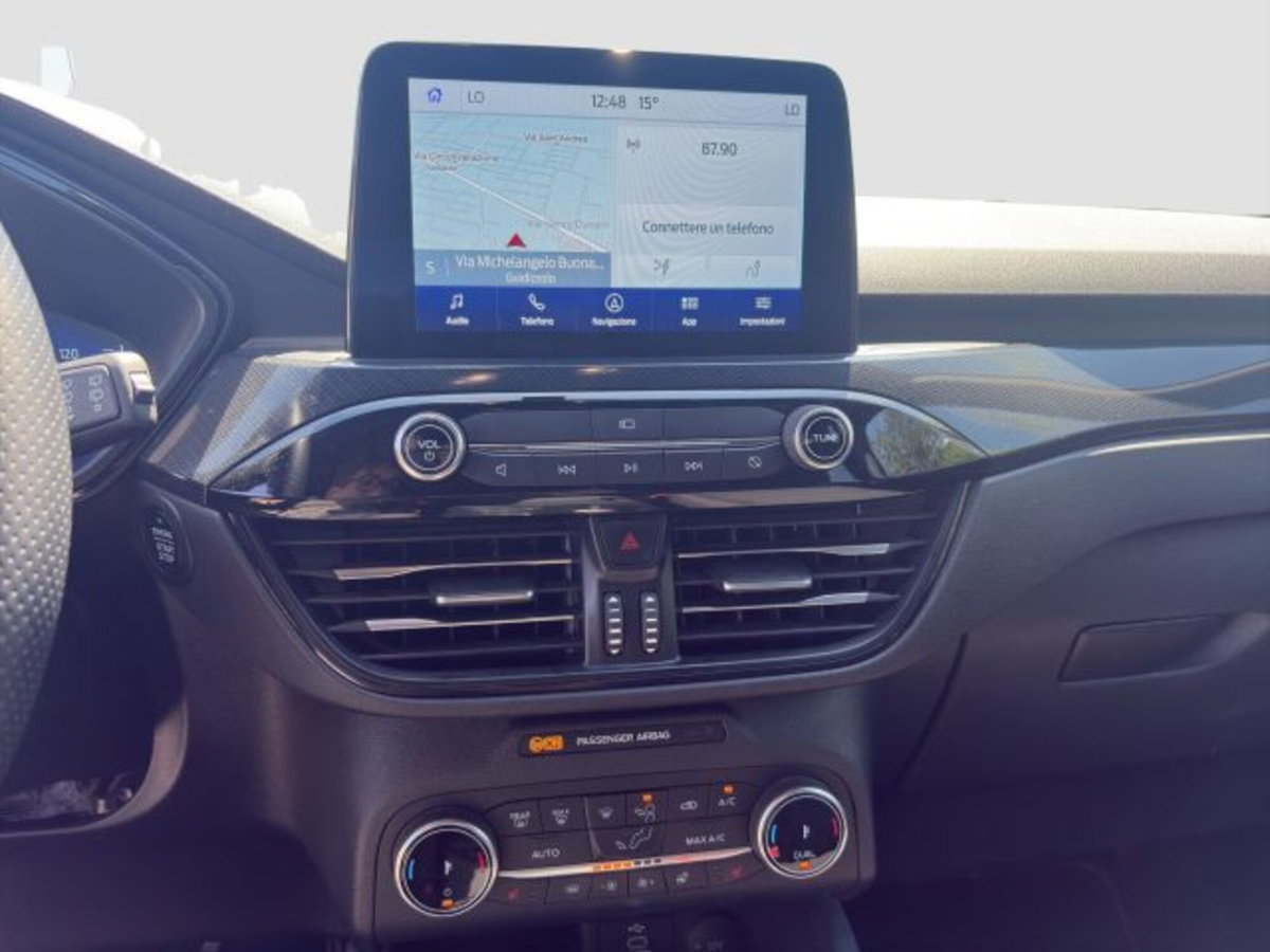 Ford Kuga 2.5 Plug In Hybrid 225 CV CVT 2WD ST-Line (16)