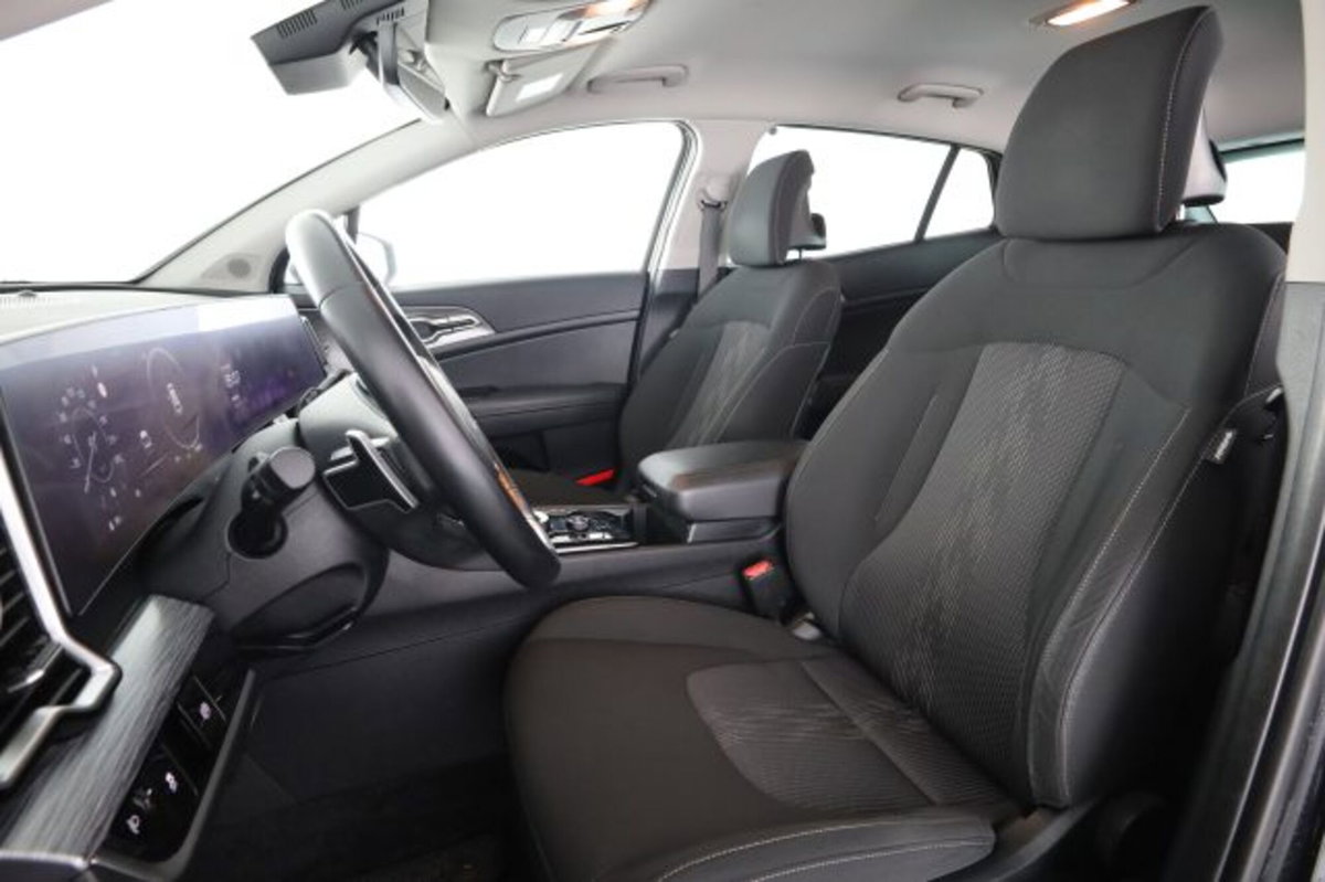 Kia Sportage 1.6 crdi mhev Style dct (2)