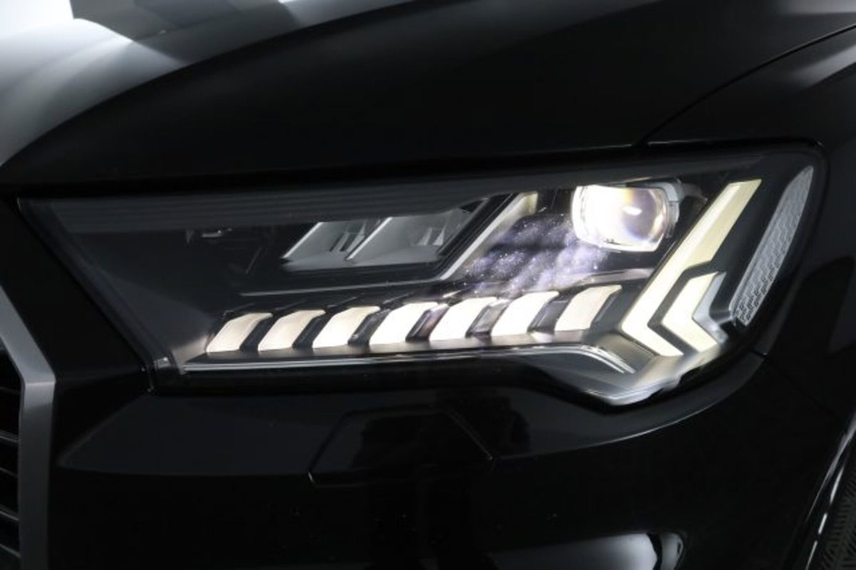 Audi Q7 50 TDI quattro tiptronic Sport (10)