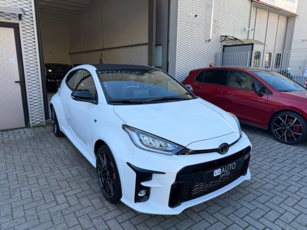Toyota GR Yaris 1.6 Turbo 3 porte GR Yaris Circuit (4)