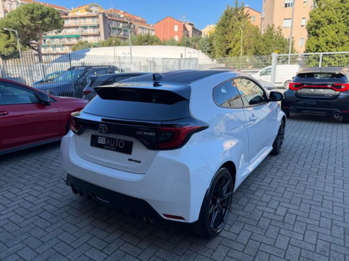 Toyota GR Yaris 1.6 Turbo 3 porte GR Yaris Circuit (6)