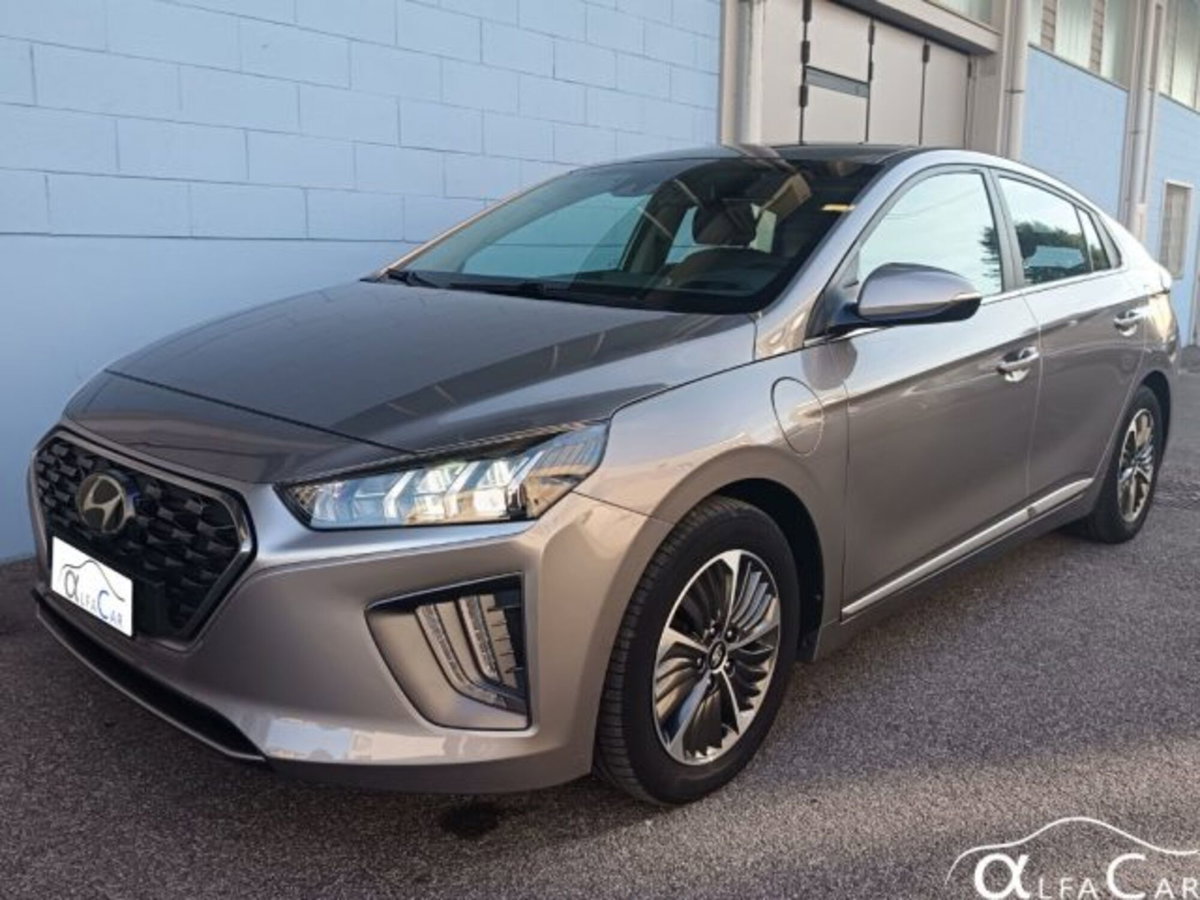 Hyundai Ioniq Plug-in Hybrid DCT Tech