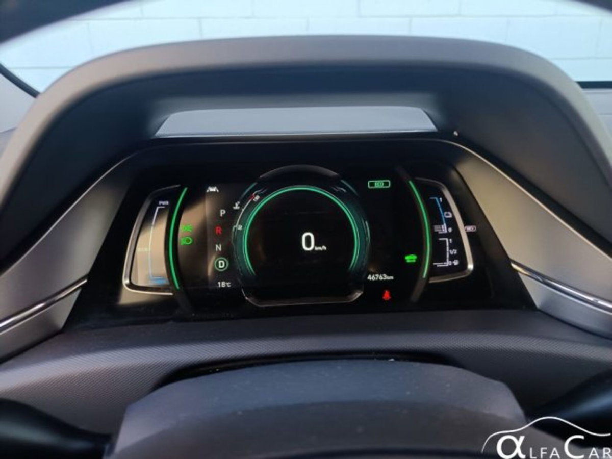 Hyundai Ioniq Plug-in Hybrid DCT Tech (10)