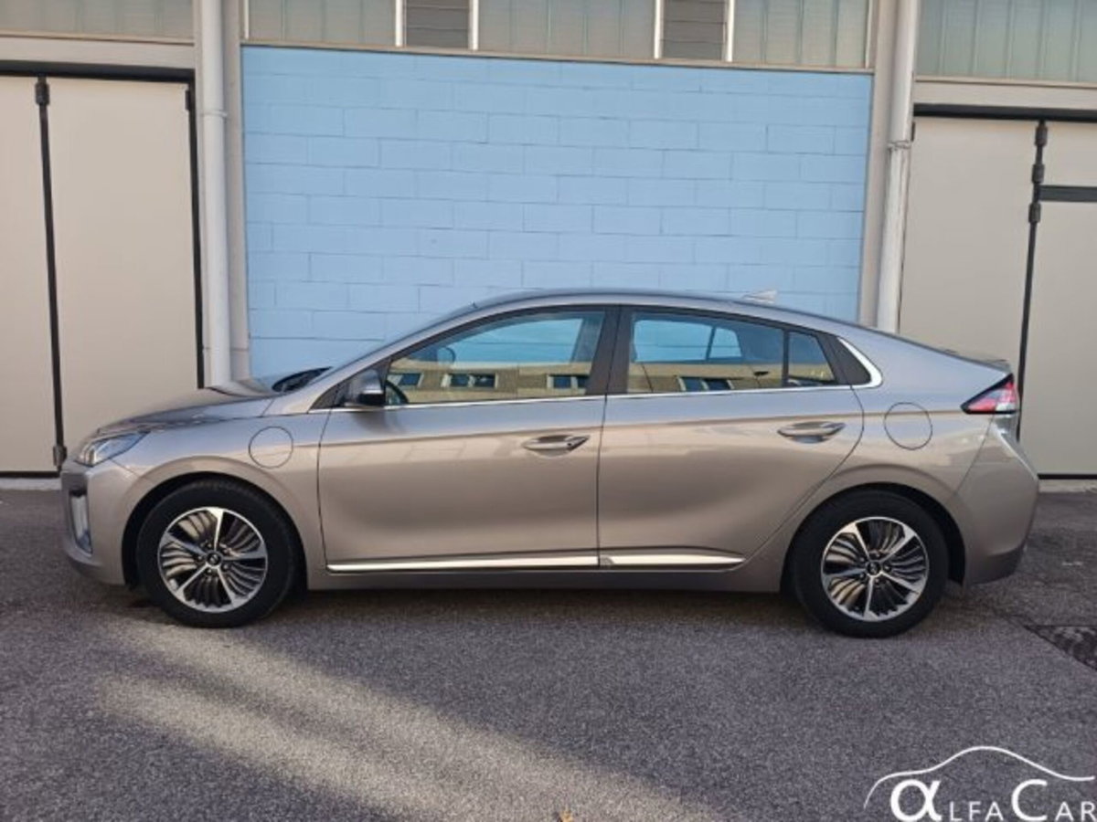 Hyundai Ioniq Plug-in Hybrid DCT Tech (20)