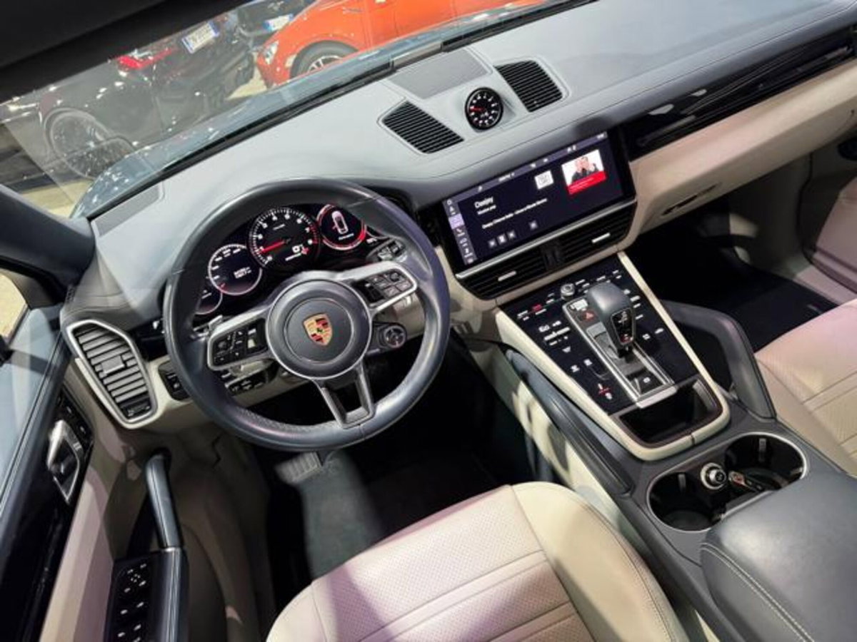 Porsche Cayenne 3.0 V6 (11)