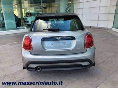 MINI Mini Clubman Clubman 1.5 Cooper Essential auto (4)