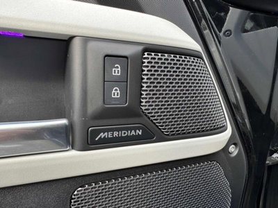 Land Rover Defender 110 3.0D I6 250 CV AWD Auto Commercial SE (13)