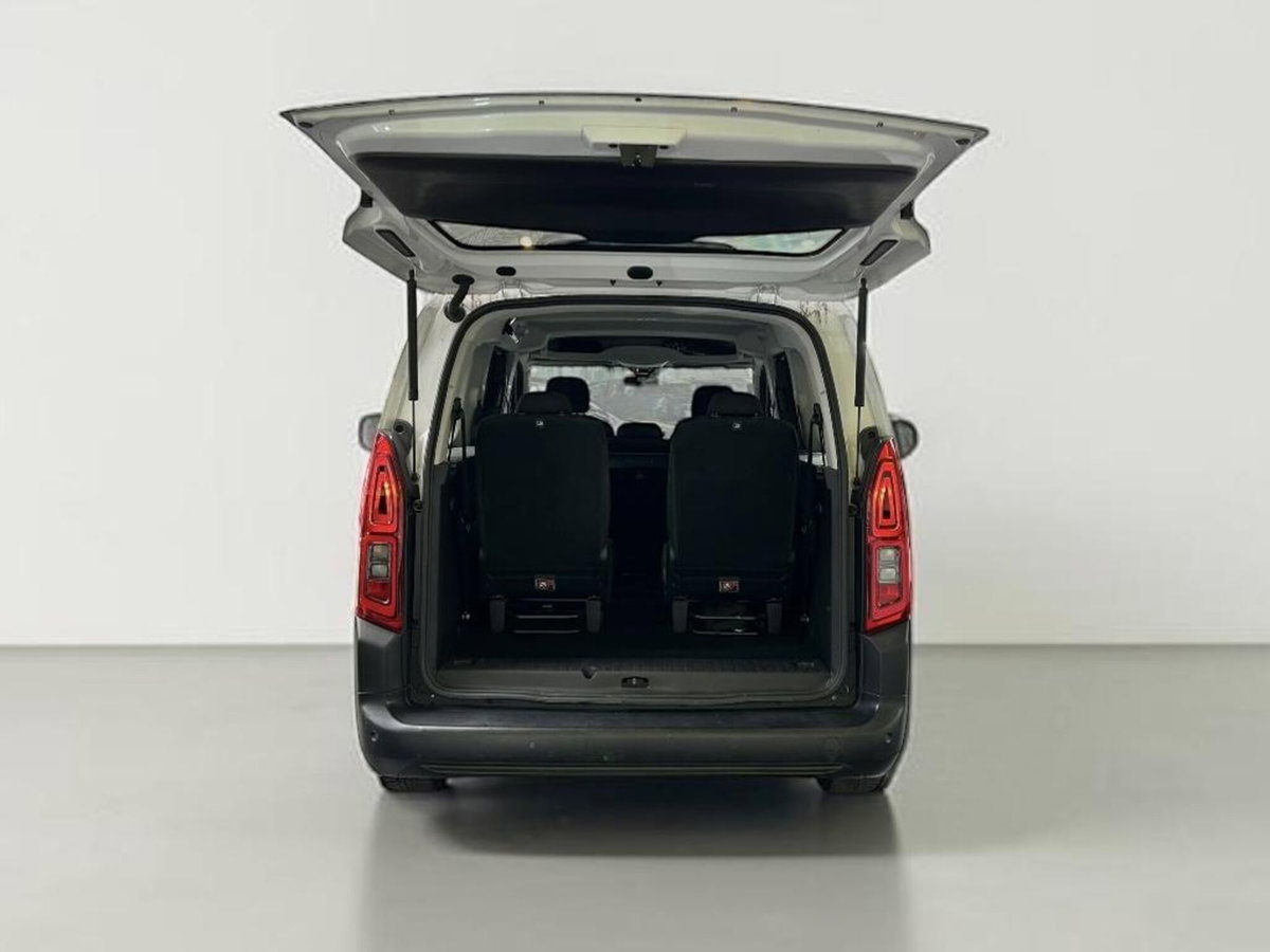 Citroen Berlingo BlueHDi 130 Stop&Start XL Feel Pack (5)