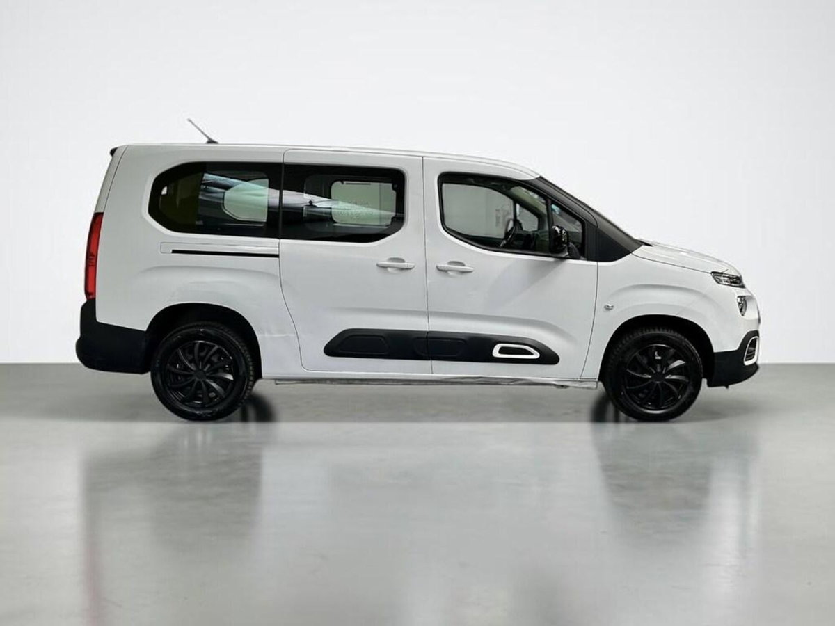 Citroen Berlingo BlueHDi 130 Stop&Start XL Feel Pack (6)