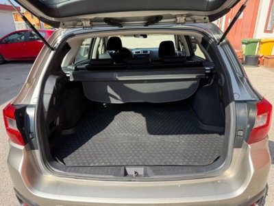 Subaru Outback 2.0d Lineartronic Unlimited (14)