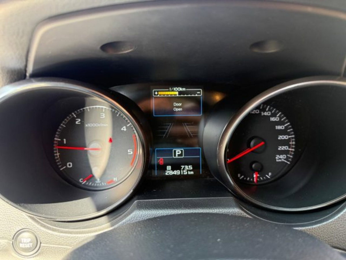 Subaru Outback 2.0d Lineartronic Unlimited (6)