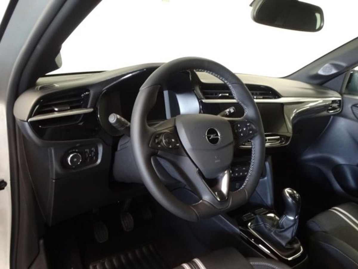 Opel Corsa 1.2 hybrid GS 100cv dct6 (10)