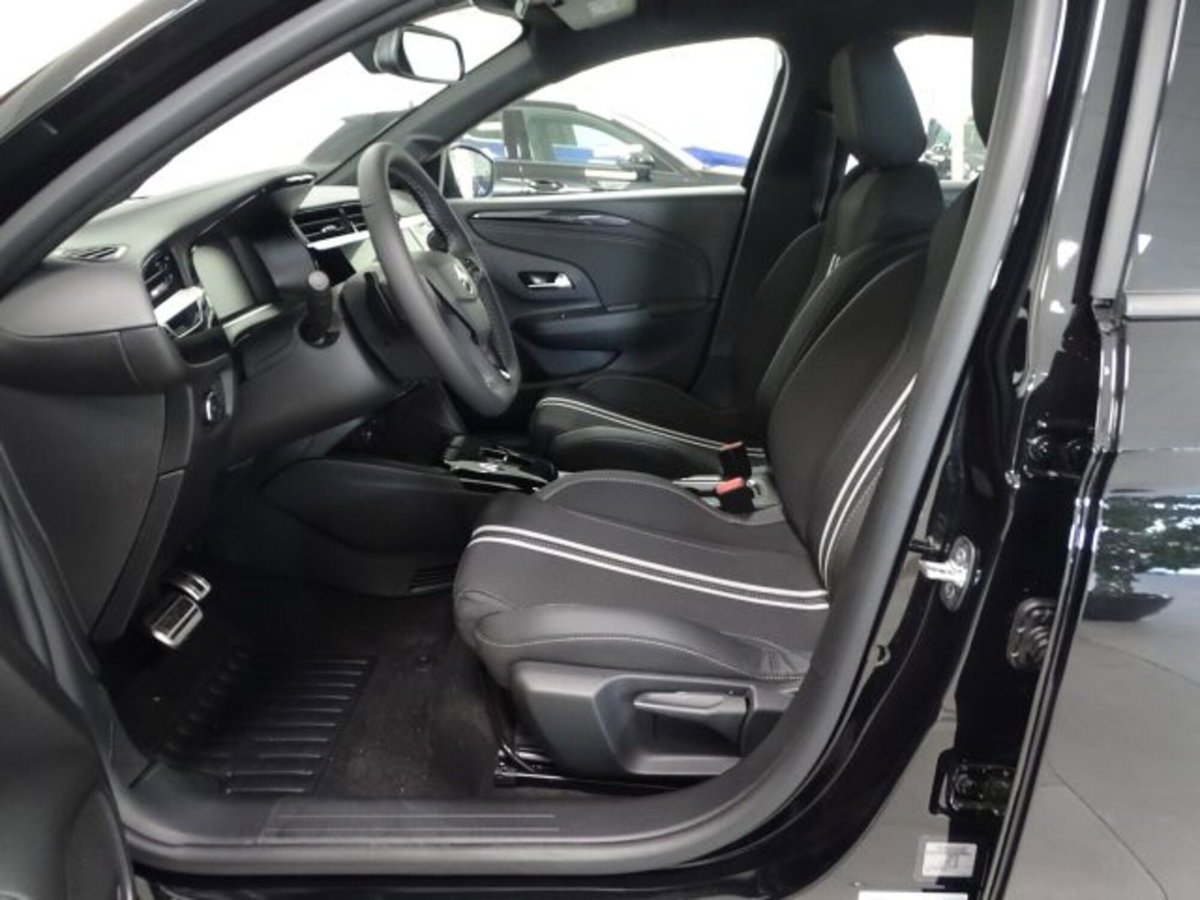 Opel Corsa 1.2 hybrid GS 100cv dct6 (11)
