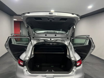 Renault Clio TCe 12V 75 CV 5 porte Moschino Zen (11)