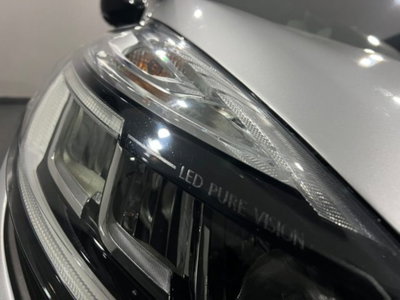 Renault Clio TCe 12V 75 CV 5 porte Moschino Zen (13)
