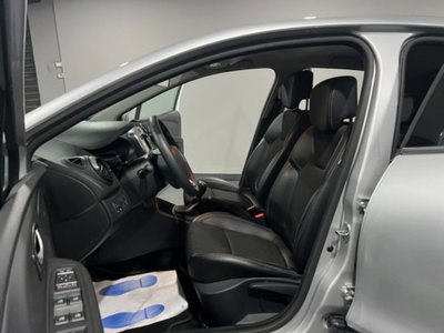 Renault Clio TCe 12V 75 CV 5 porte Moschino Zen (5)