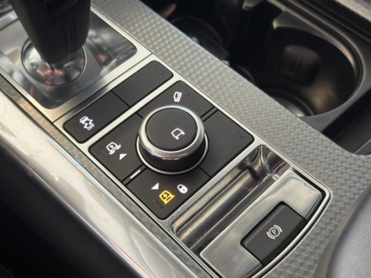 Land Rover Range Rover Sport 3.0 SDV6 249 CV HSE Dynamic (18)