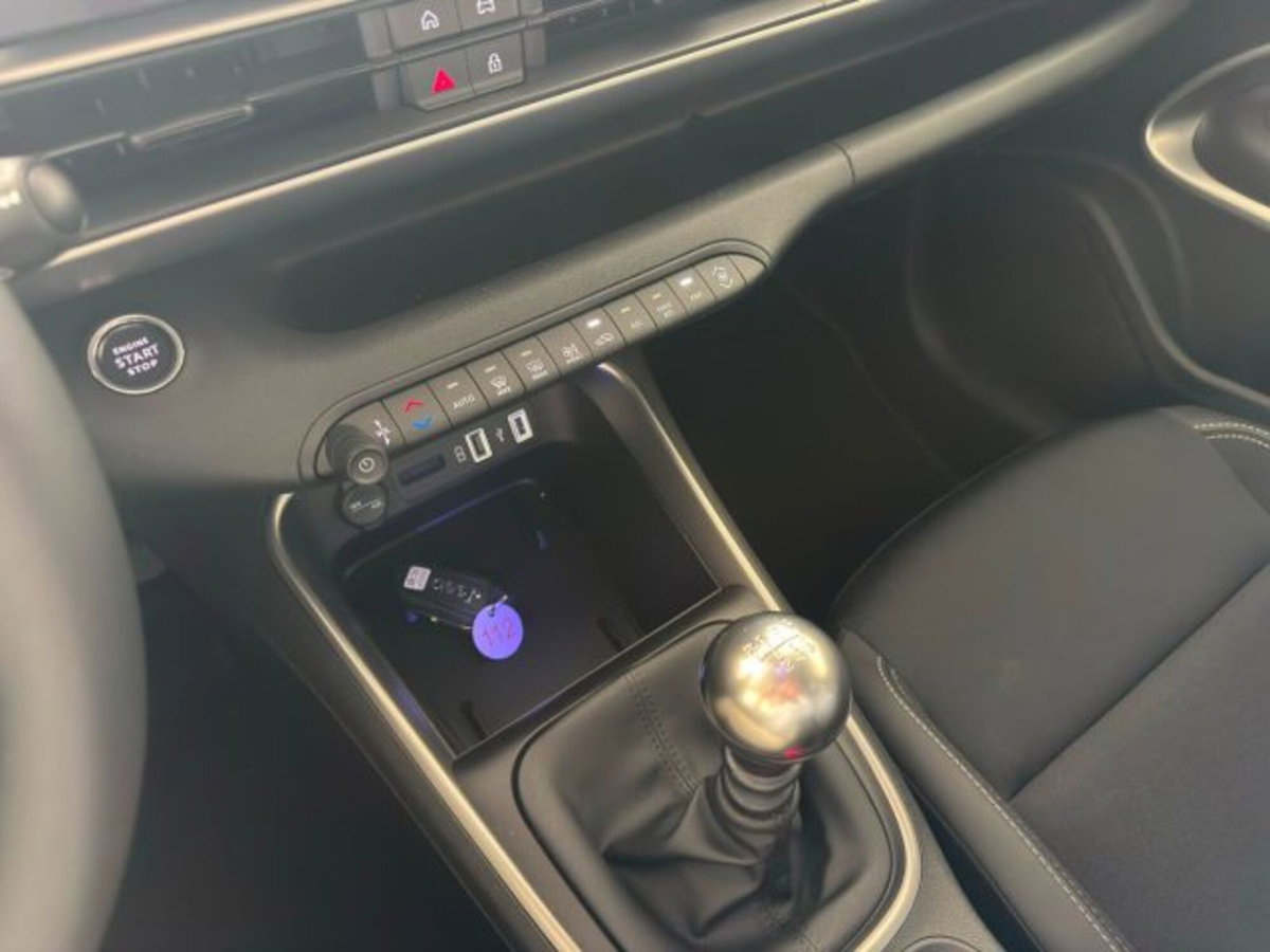 Jeep Avenger 1.2 turbo Summit fwd 100cv (13)