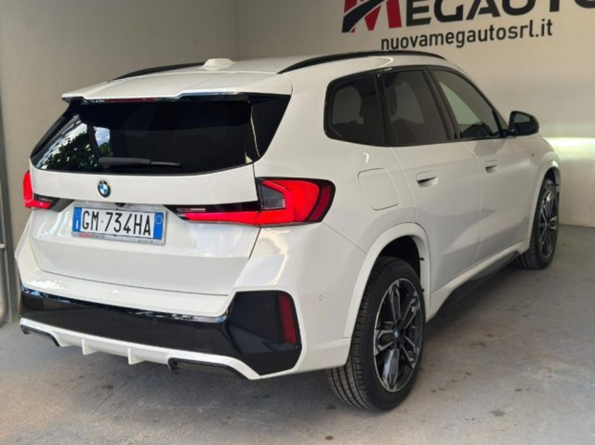 BMW X1 sDrive 18d Msport (5)
