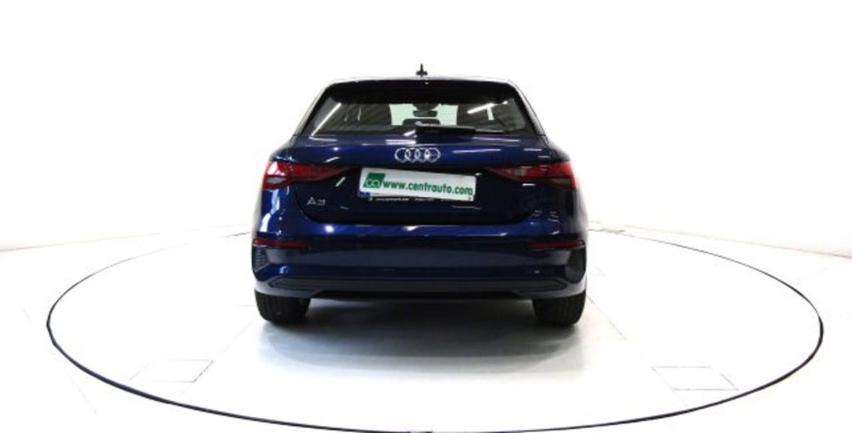 Audi A3 Sportback 30 TDI S tronic Business Advanced (4)