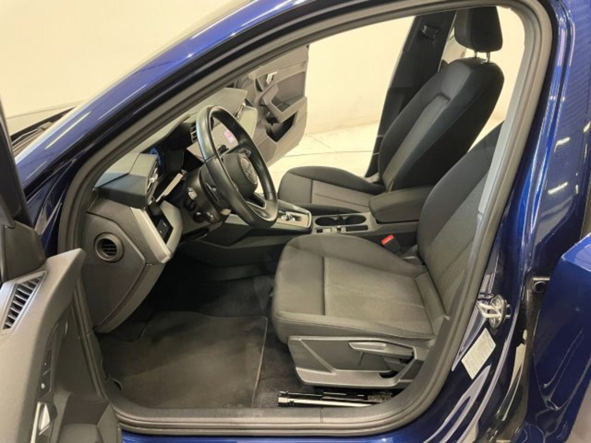Audi A3 Sportback 30 TDI S tronic Business Advanced (6)