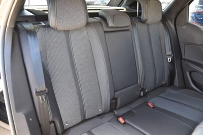 Peugeot 3008 BlueHDi 130 S&S Allure Pack (17)
