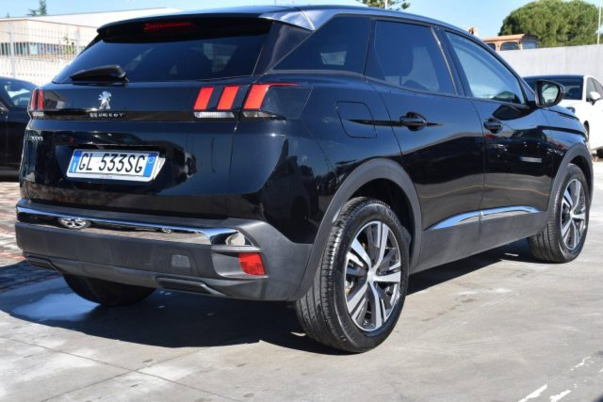 Peugeot 3008 BlueHDi 130 S&S Allure Pack (4)