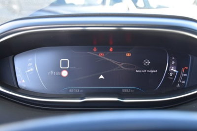 Peugeot 3008 BlueHDi 130 S&S Allure Pack (7)
