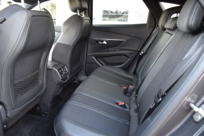 Peugeot 3008 BlueHDi 130 S&S EAT8 GT Line (17)