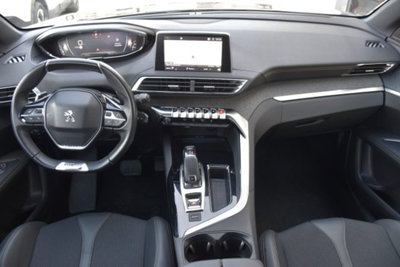 Peugeot 3008 BlueHDi 130 S&S EAT8 GT Line (7)