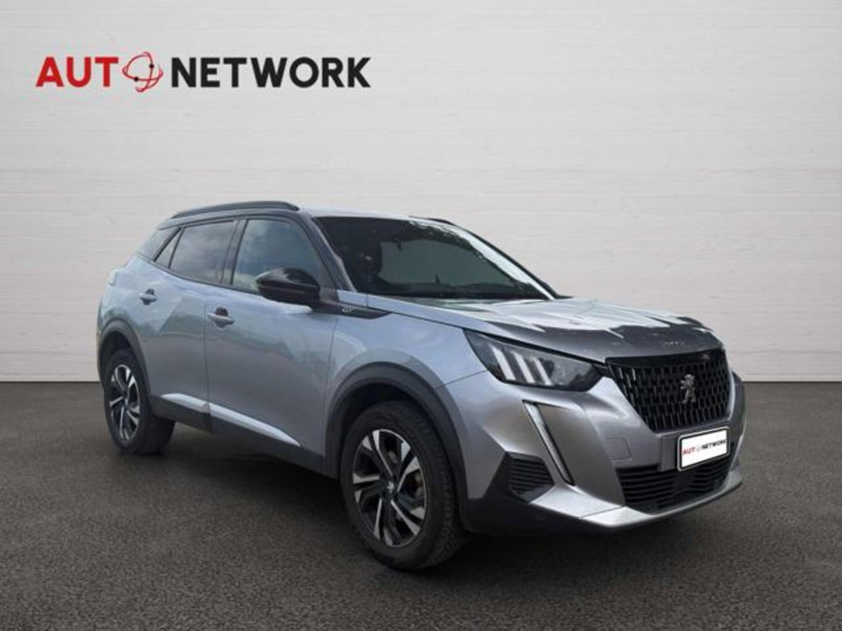 Peugeot 2008 BlueHDi 130 S&S EAT8 GT (3)