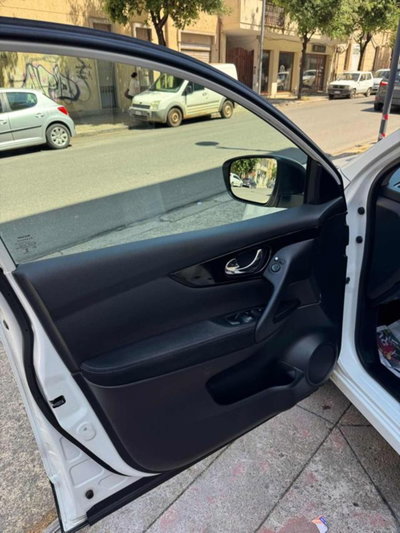 Nissan Qashqai 1.5 dCi Acenta (10)