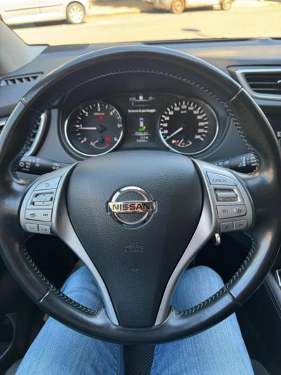Nissan Qashqai 1.5 dCi Acenta (7)