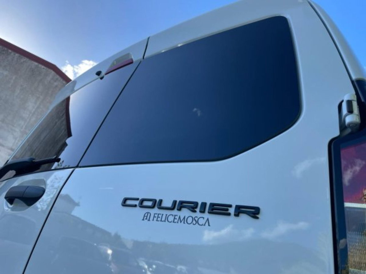 Ford Transit Courier Furgone 1.5 ecoblue 100cv Trend (5)