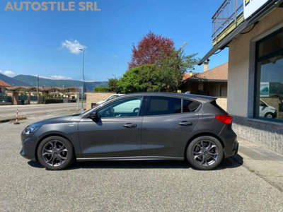 Ford Focus 1.0 EcoBoost Hybrid 125 CV Power. 5p. ST-Line Design (8)