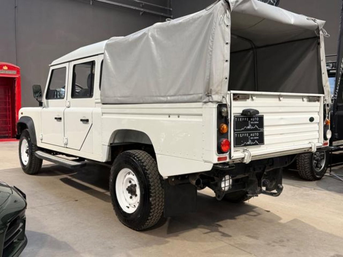 Land Rover Defender 130 2.5 Td5 cat CrewCab S (6)