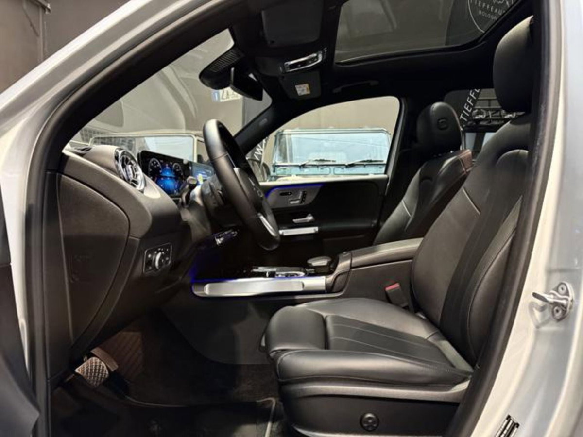 Mercedes-Benz GLB 200 Automatic Premium (10)