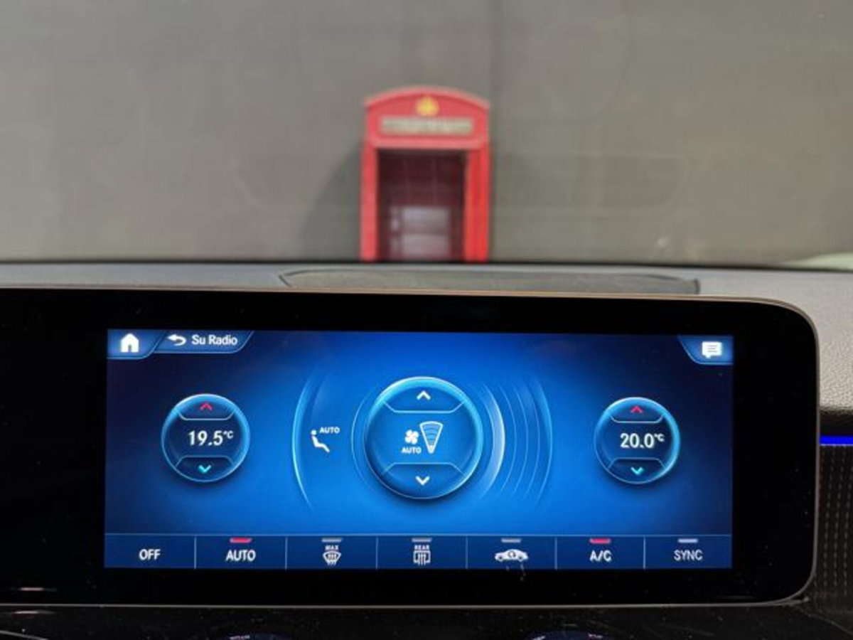 Mercedes-Benz GLB 200 Automatic Premium (18)