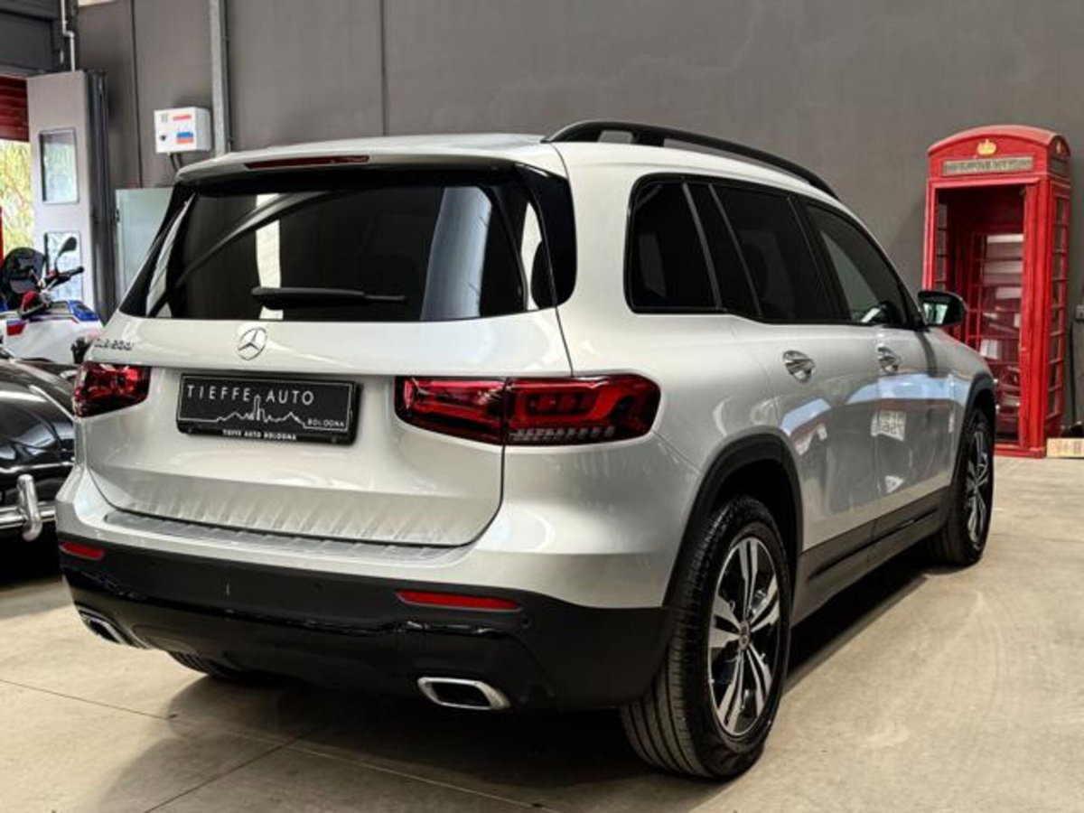 Mercedes-Benz GLB 200 Automatic Premium (5)