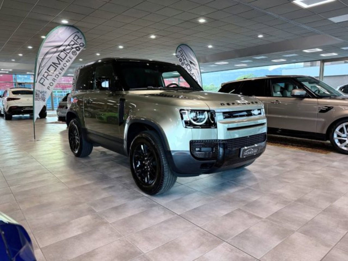 Land Rover Defender 90 Hard Top 3.0d i6 mhev awd 200cv auto (3)