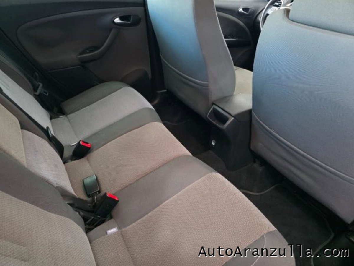 SEAT Altea XL 2.0 TDI CR DPF DSG Style (14)