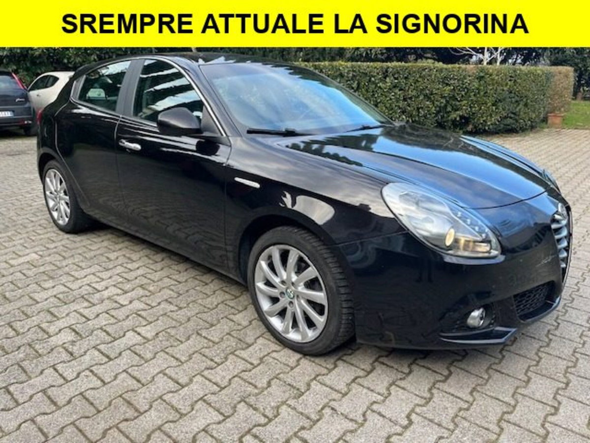 Alfa Romeo Giulietta 1.6 JTDm-2 Distinctive (3)
