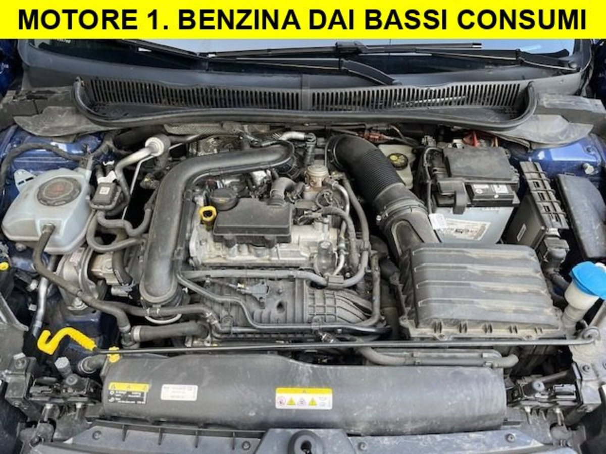 Volkswagen Taigo 1.0 tsi Life 95cv (10)