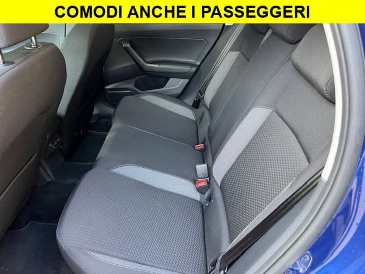 Volkswagen Taigo 1.0 tsi Life 95cv (8)