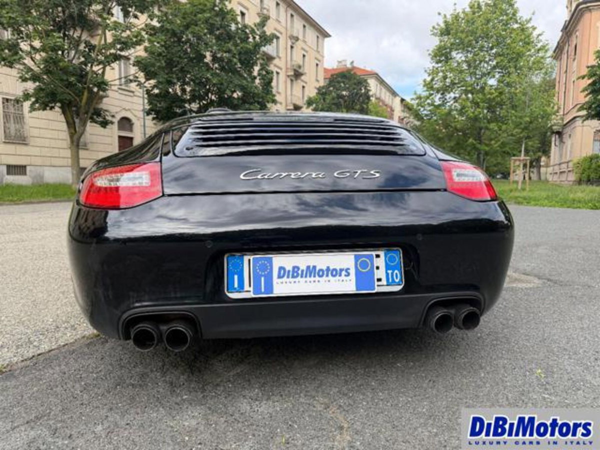 Porsche 911 Cabrio Carrera 4 GTS (10)