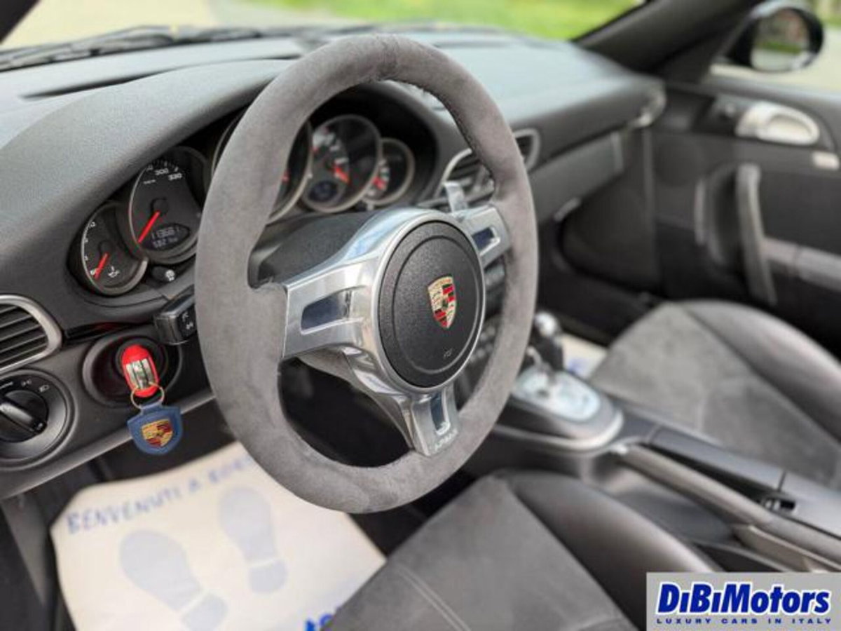 Porsche 911 Cabrio Carrera 4 GTS (19)